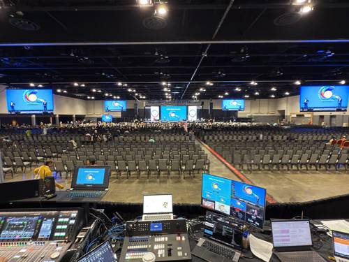 Trade show general session and keynote stage produced by Prime AV