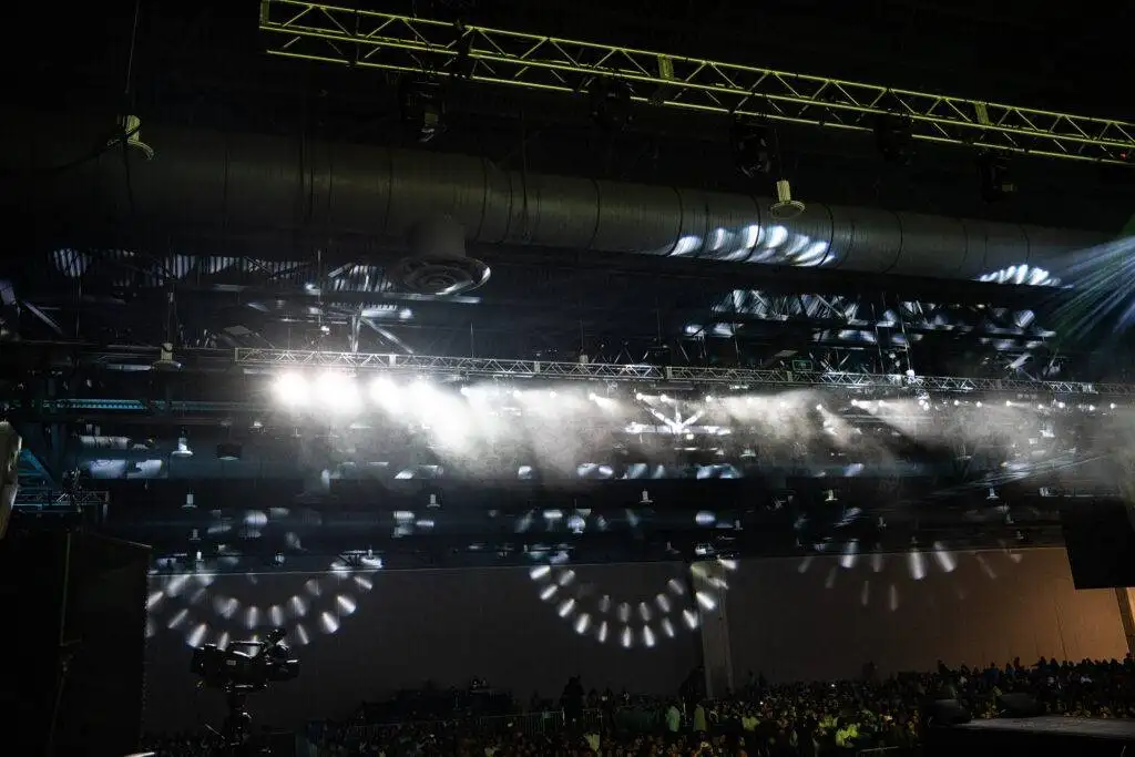 Packed audience at a nightly concert during AKKA 2026 in Philadelphia